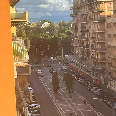 Framiry Privata Con Balcone Quarto em Acomodações Particulares Roma